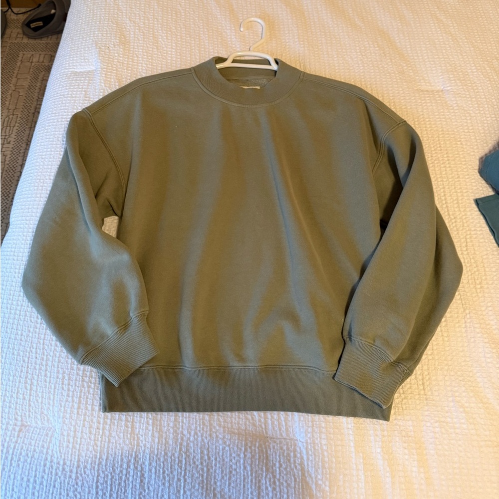 Abercrombie mock neck